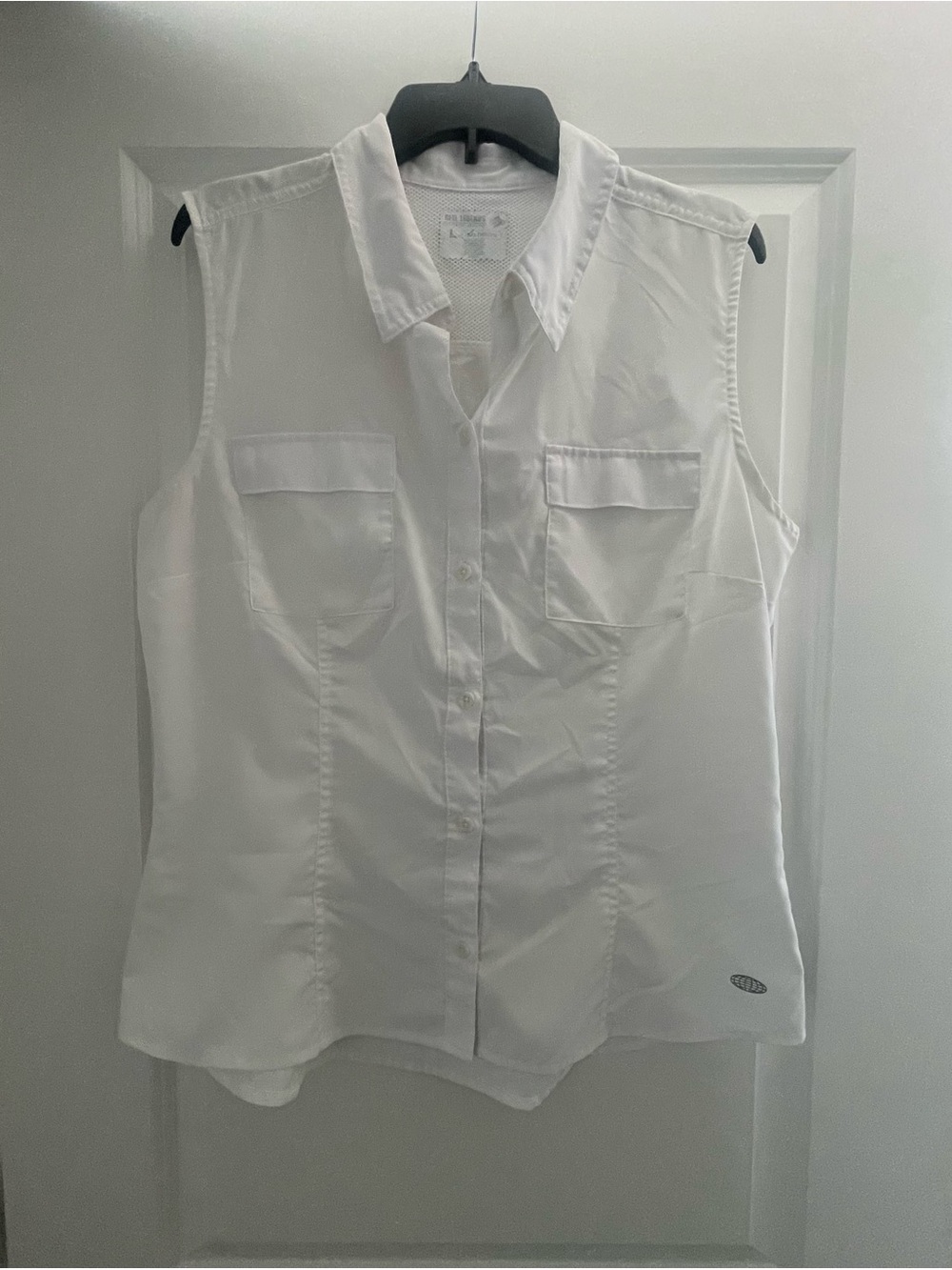 Reel Legends Sleeveless White Button-Front Shirt sz L